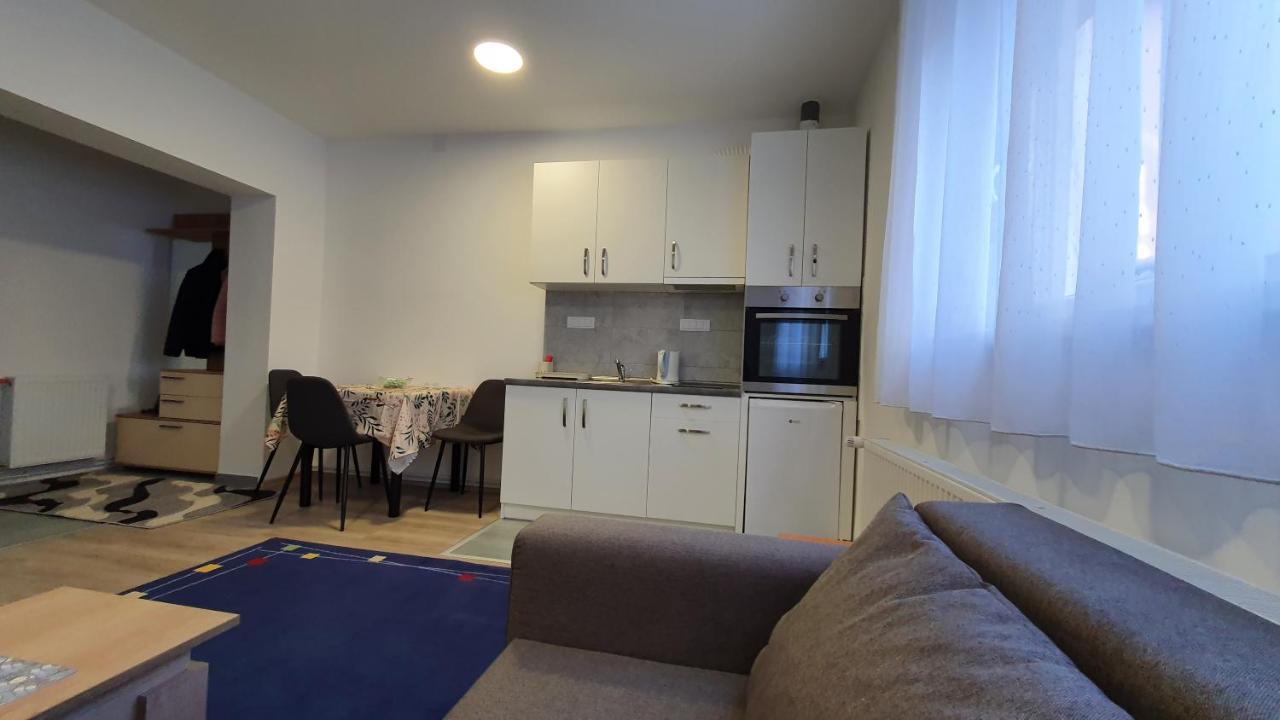 IMPERIUM stan na dan Apartment Indija Bagian luar foto